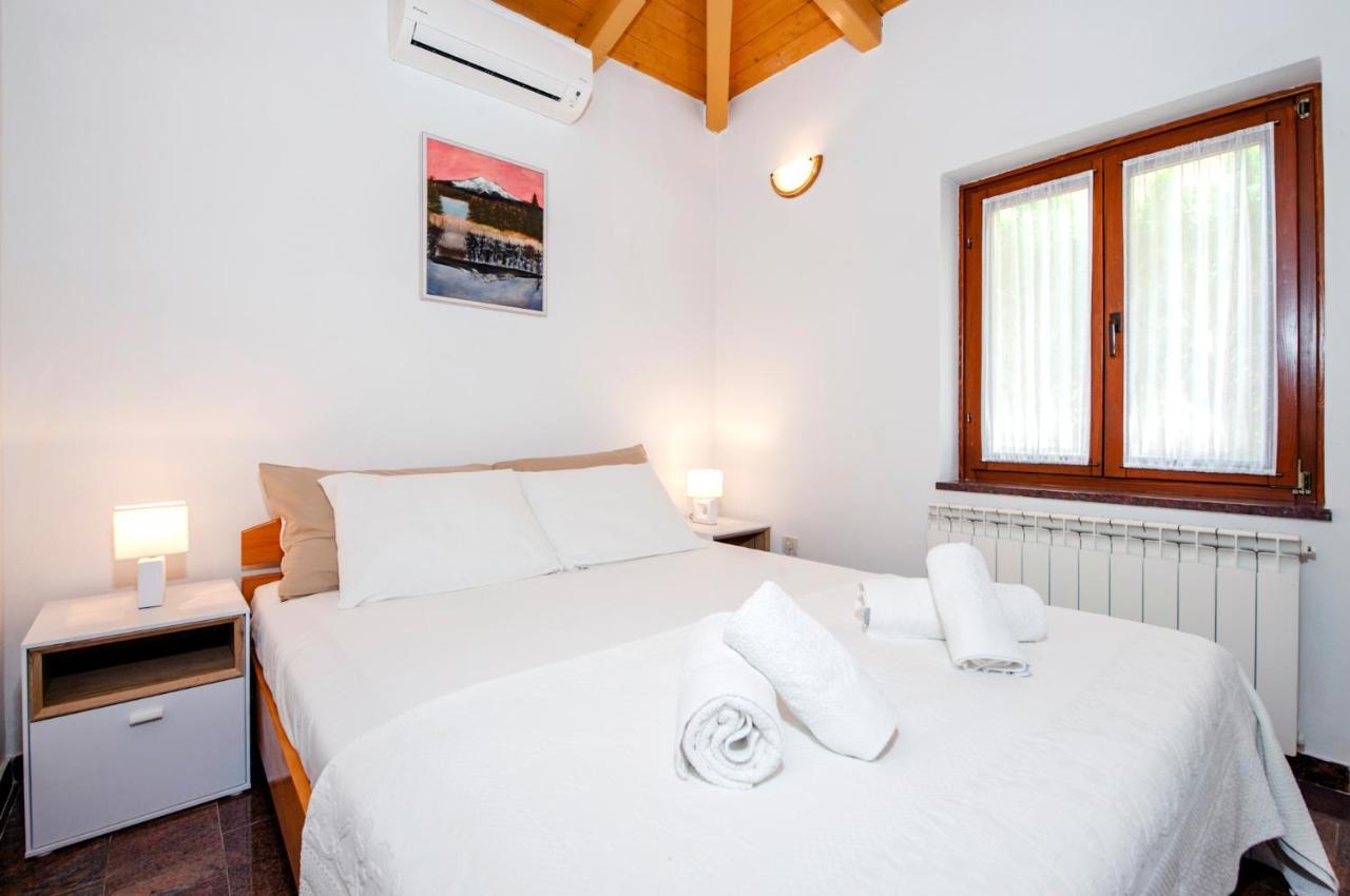 Apartments Carmelo Ровинь Экстерьер фото