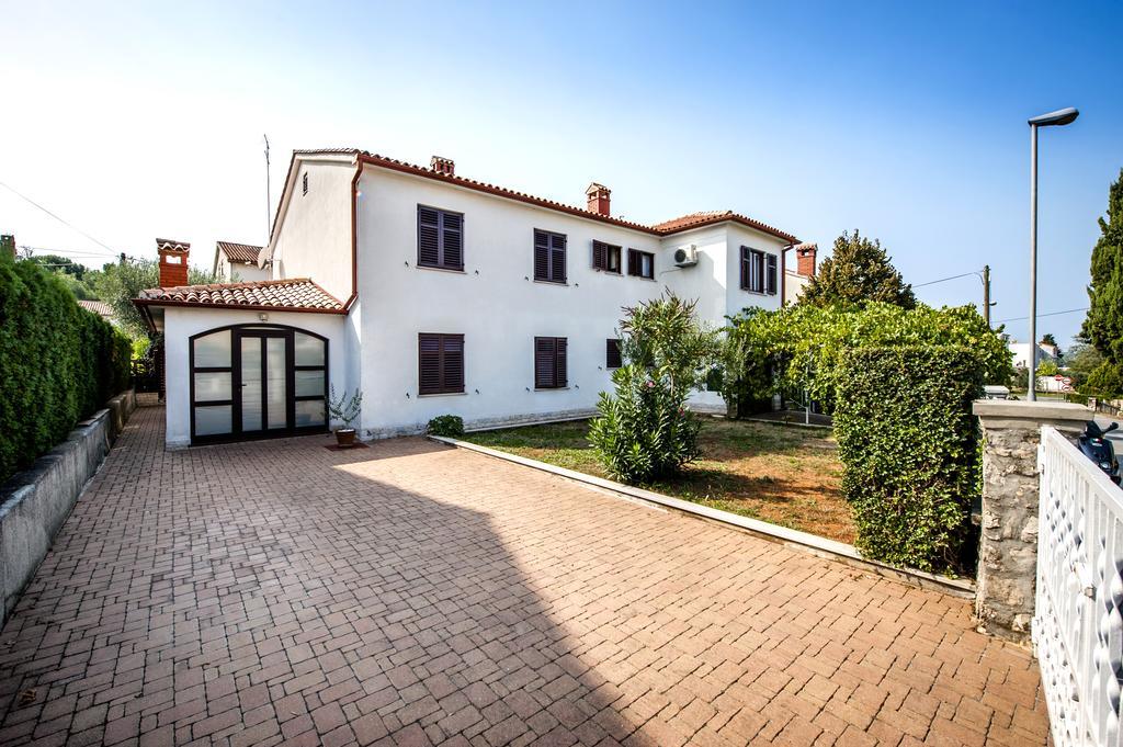Apartments Carmelo Ровинь Экстерьер фото